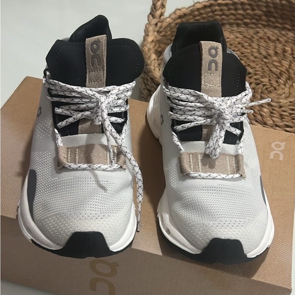 On Cloud Cloudnova NWT - Picture 2 of 4